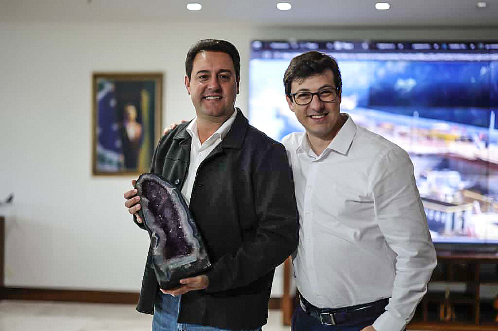 Imagem Noticia: Chopinzinho consolida Política Municipal de Inovação e firma parceria internacional