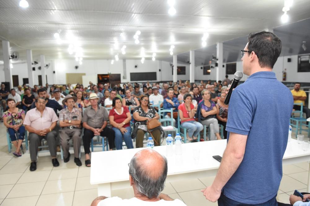 Programa Escritura Direta foi apresentado às famílias beneficiadas com casas da Cohapar